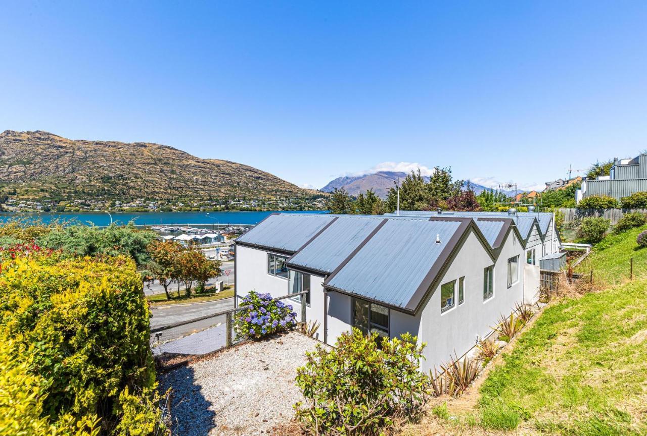 Lovely Marina Views And Sunny Balcony Queenstown Exterior foto